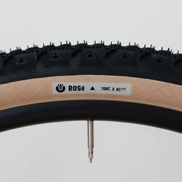 Ultradynamico_Rose_700C_Black_