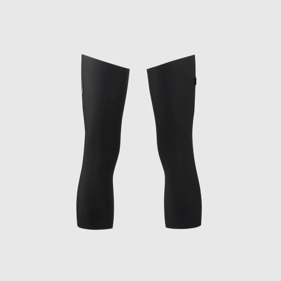 ASSOS R Winter Knee Warmers P1