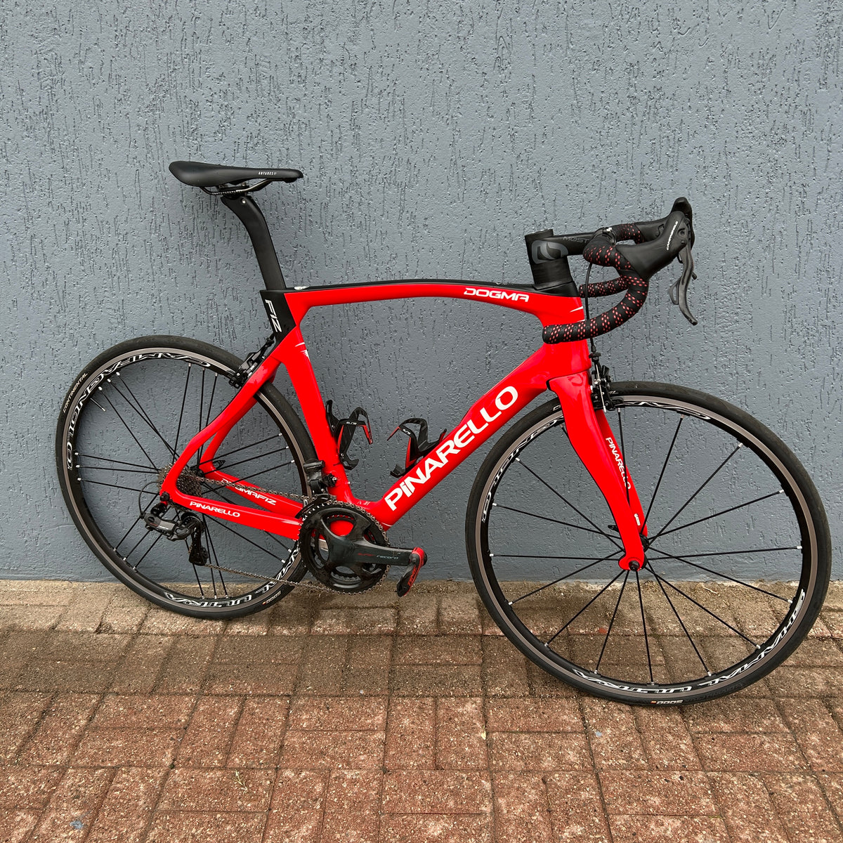 Pinarello Dogma F12 Rim (pre-owned)