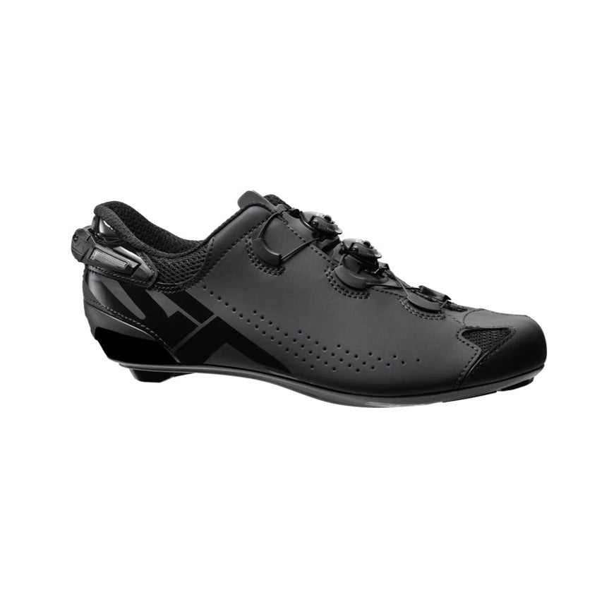 Shimano hot sale m2 shoes